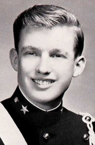 Το 1964 στη στρατιωτική ακαδημία