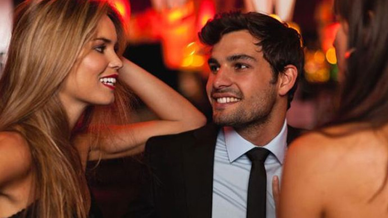 Πότε το φλερτ δεν είναι απιστία