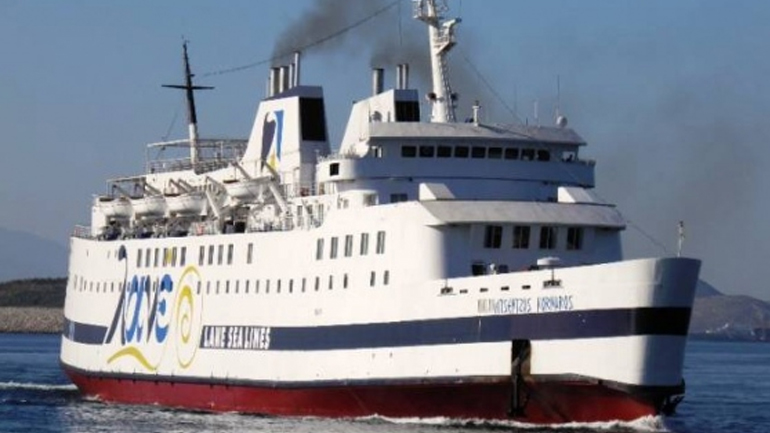 Το «Βιτσέντζος Κορνάρος» δεν έπιασε λιμάνι λόγω κακοκαιρίας