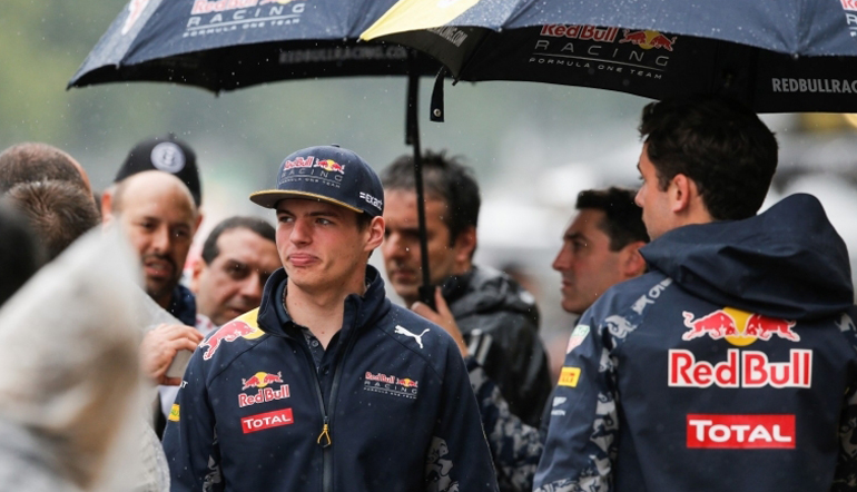 Ο άνθρωπος του αγώνα ήταν ο Max Verstappen. Τερμάτισε τρίτος έχοντας προσπεράσει μίση... ντουζίνα συναθλητών του!