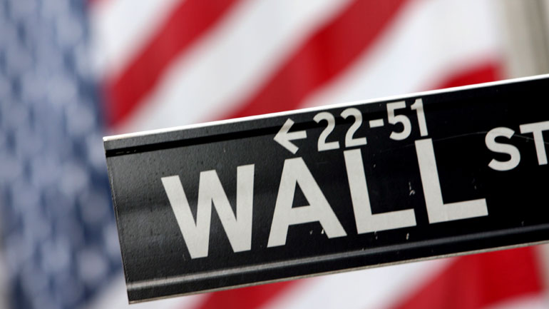Οριακά κέρδη στη Wall Street