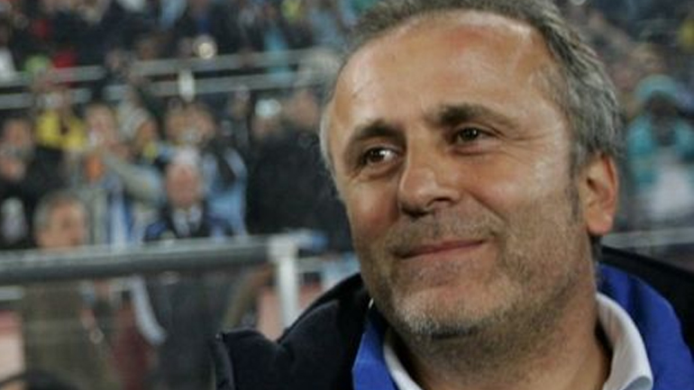 Τοπαλίδης: «Ο Σκίμπε θα πρέπει να προβληματιστεί με την εμφάνιση»