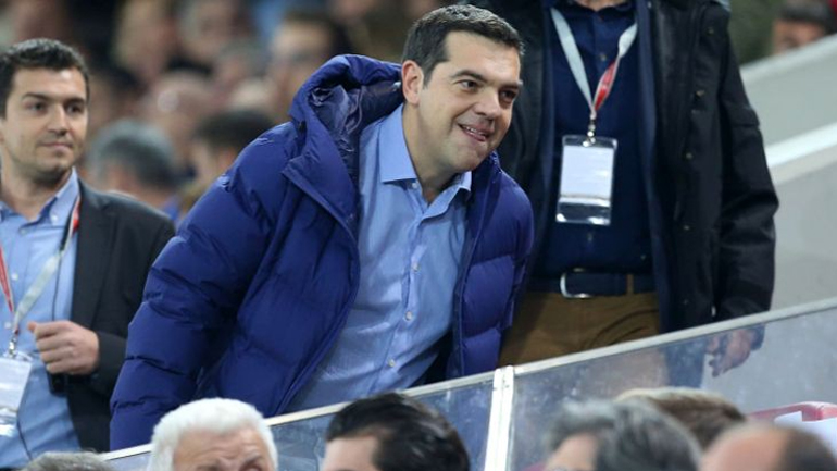 Πήγε στα αποδυτήρια ο Τσίπρας!