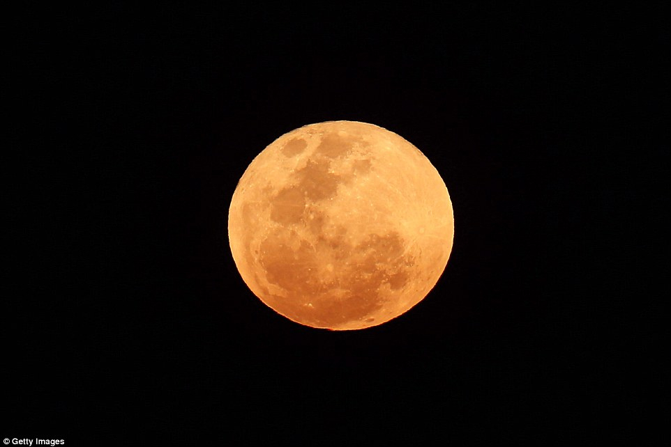 Επιβλητικό το φεγγάρι στο Σίδνεϊ