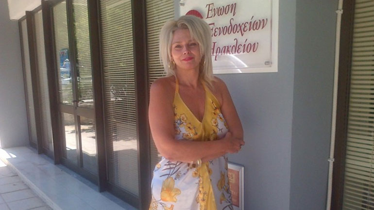 Έφυγε από τη ζωή η ποιήτρια και δημοσιογράφος, Μαρία Ζαβιανέλη