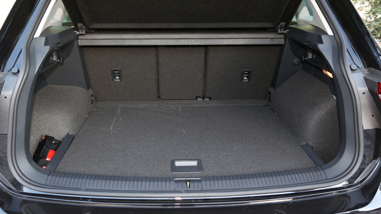 Η χωρητικότητα του πορτμπαγκάζ κυμαίνεται από τα 420 έως τα 1.555 λίτρα