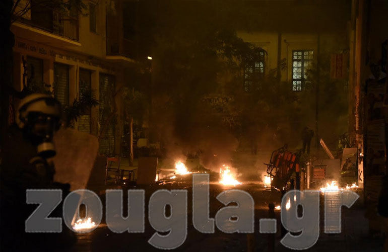 Πρόχειρα οδοφράγματα