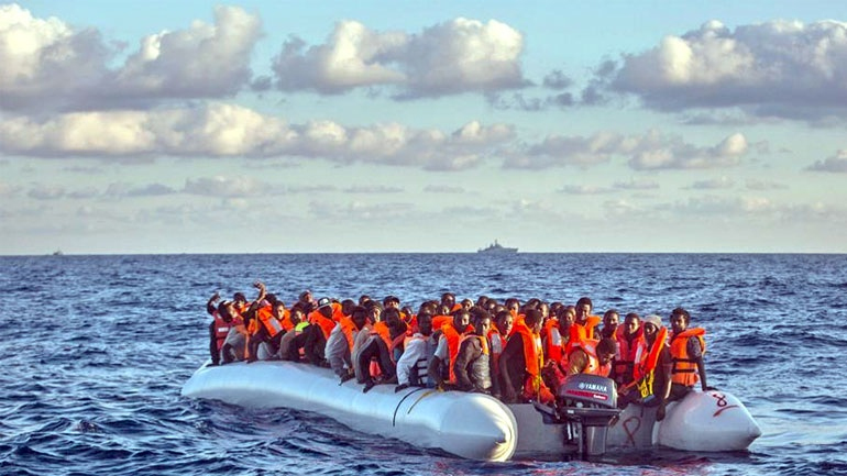 Επτά νεκροί και 100 αγνοούμενοι μετανάστες ανοιχτά της Λιβύης