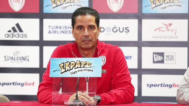 Σφαιρόπουλος: «Φαβορί o Παναθηναϊκός»