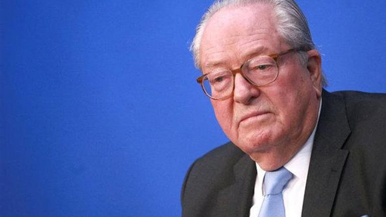 Επίτιμος πρόεδρος του Εθνικού Μετώπου παραμένει ο Λε Πεν