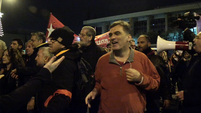 Προπηλάκισαν το μπλοκ του ΣΥΡΙΖΑ