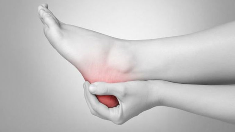 Τι σημαίνει ο πόνος στη φτέρνα;