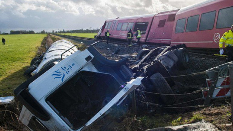 Ολλανδία: 18 τραυματίες από σύγκρουση τρένου με φορτηγό
