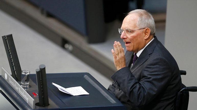 Σόιμπλε: : Η Κομισιόν δεν μπορεί να μας πει να ξοδέψουμε περισσότερα