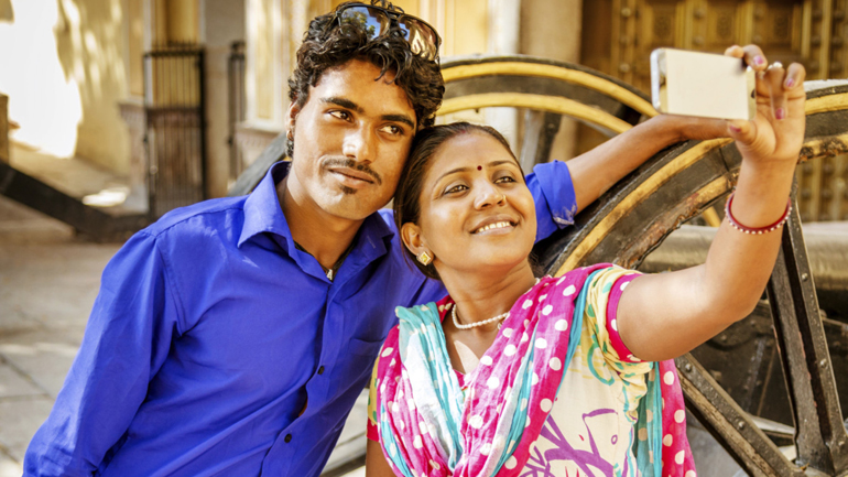 Στην Ινδία οι περισσότεροι θάνατοι από… σελφι