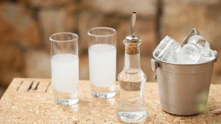 Το… τσούζουν στην Τούμπα – Την Κυριακή η 15η Γιορτή Τσίπουρου