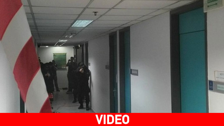 Εκρήξεις, φωτιές, τραυματίες στο Αστυνομικό Μέγαρο Θεσσαλονίκης