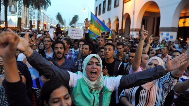 Μαρόκο: “Περισσότερη αξιοπρέπεια για τον λαό” ζήτησαν χιλιάδες διαδηλωτές