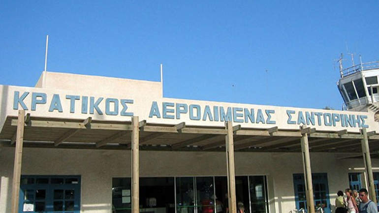 Σαντορίνη: Τετραπλάσιες οι αεροπορικές αφίξεις τον Οκτώβριο σε σχέση με το 2011