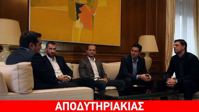 Θέατρο και καφενείο ο Τσίπρας έκανε το Μαξίμου