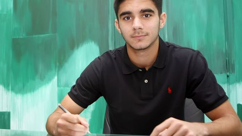 Παναθηναϊκός: Έγινε επαγγελματίας ο Πίσπας