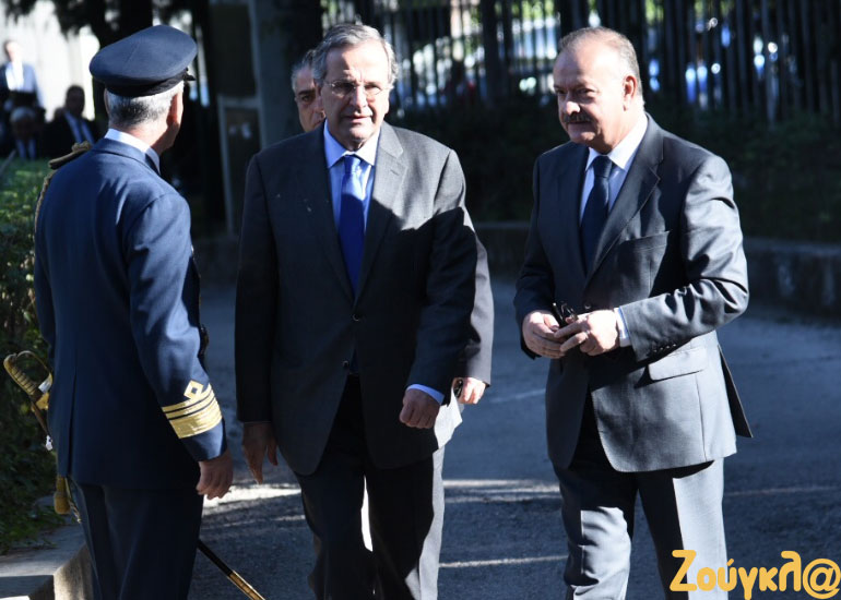 Ο πρώην πρωθυπουργός Αντώνης Σαμαράς με τον πρώην υπουργό Επικρατείας, Δ. Σταμάτη