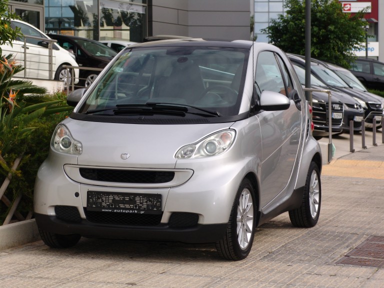 Smart Fortwo του 2008 με 5.650 ευρώ