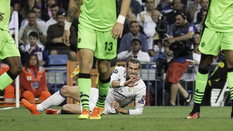 Νοκ άουτ για ένα μήνα ο Μπέιλ