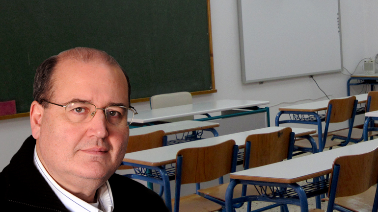 Μετεξεταστέος ο Φίλης