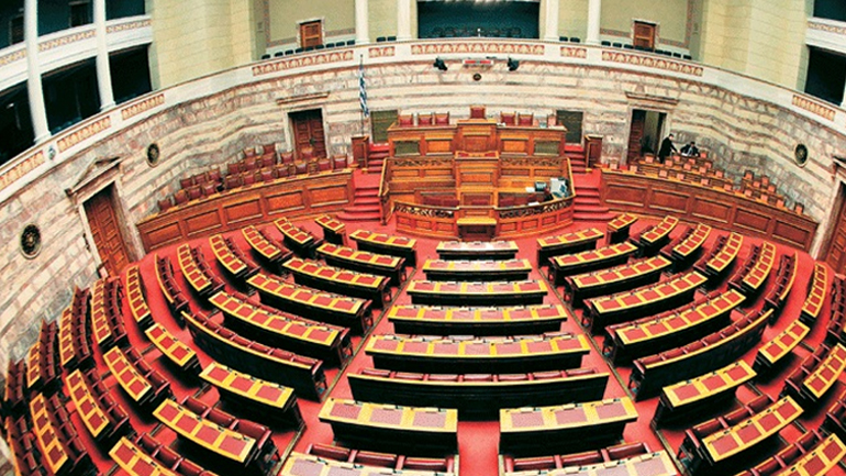 Ολοκληρώθηκε με αντιδράσεις η εξέταση μαρτύρων για τα δάνεια κομμάτων – ΜΜΕ