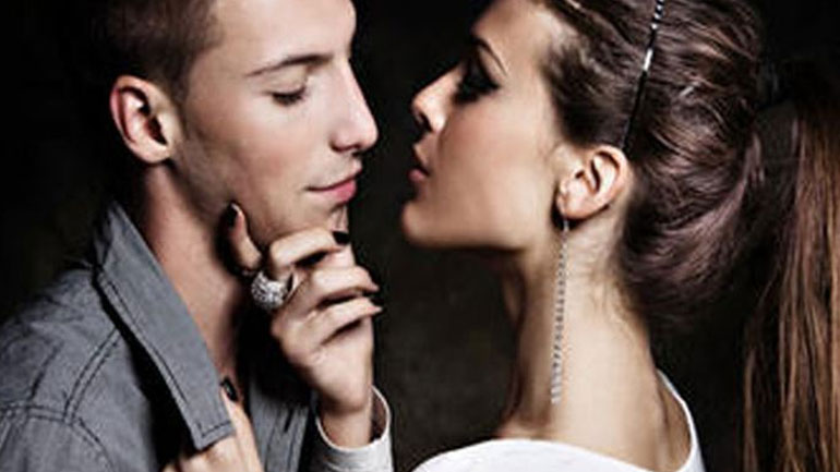 Ζώδια και έρωτας: Πόσο σοβαρά παίρνει τη σχέση σας;