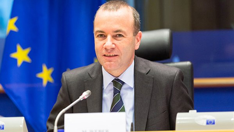 Μ. Βέμπερ: «Η Τουρκία πρέπει να αλλάξει πορεία»