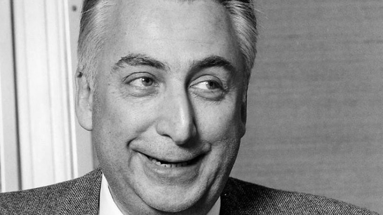 Βιβλιοπαρουσίαση – «Το μπλε είναι φέτος στη μόδα» του Ρολάν Μπαρτ