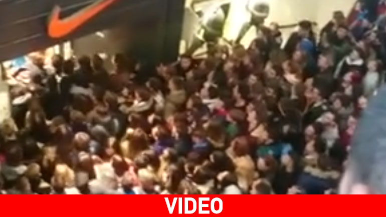 Black Friday: «Ποδοπατήθηκαν» για… παπούτσια σε κατάστημα στη Θεσσαλονίκη