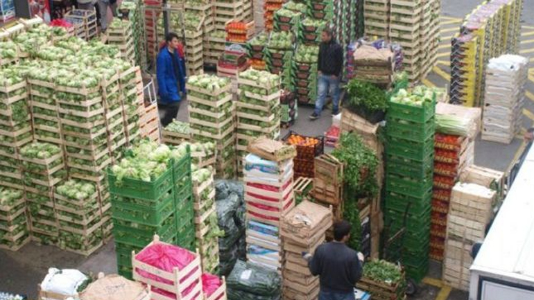 Στις ευπαθείς ομάδες τα λαχανικά που καταλήγουν στα σκουπίδια της Κεντρικής Αγοράς Θεσσαλονίκης
