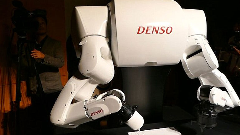 Ρομπότ έδωσε εξετάσεις για να μπει στο πανεπιστήμιο και… κόπηκε!