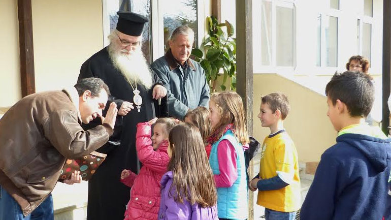 Η «Αποστολή» στηρίζει τους ακρίτες της Καστοριάς