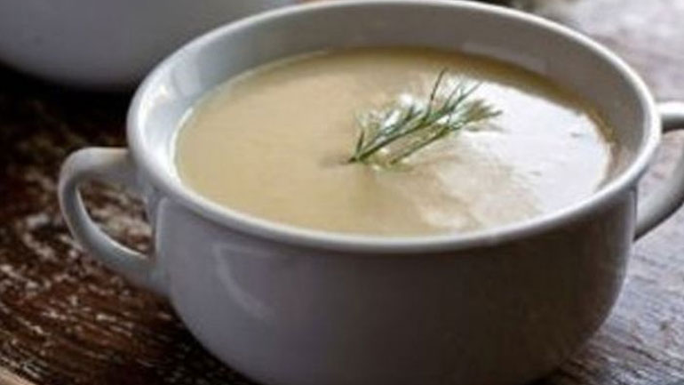 Νόστιμη σούπα βελουτέ με μαραθόριζα