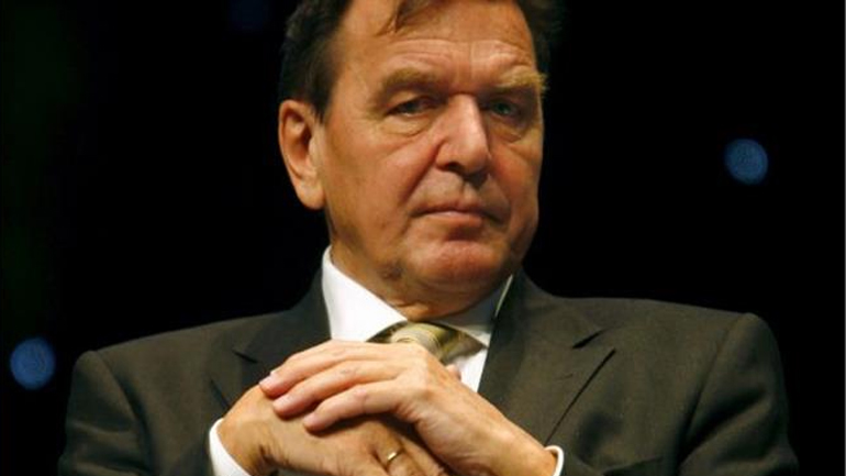 Από τον Σρέντερ θα εκπροσωπηθεί το Βερολίνο στην κηδεία του Φιντέλ Κάστρο