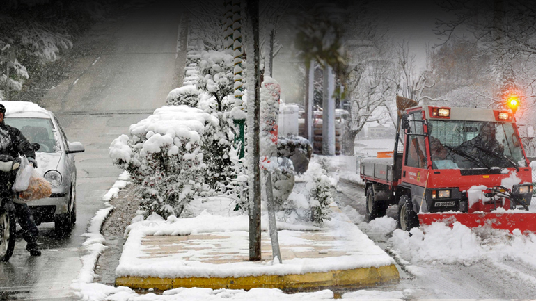 Χιόνια και τσουχτερό κρύο