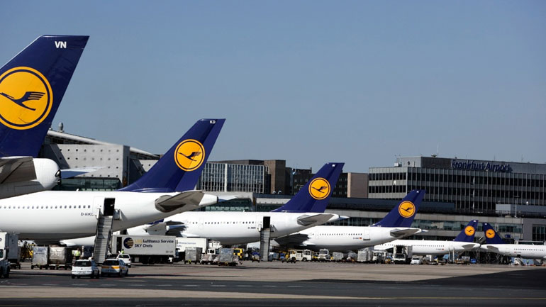 Γερμανία: Ακυρώθηκαν σχεδόν 900 πτήσεις της Lufthansa Γερμανία: Ακυρώθηκαν σχεδόν 900 πτήσεις της Lufthansa
