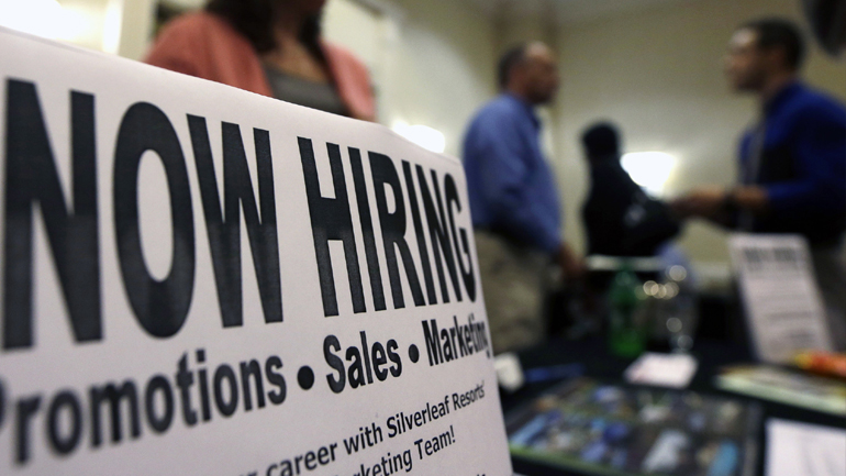 ΗΠΑ: 216.000 νέες θέσεις εργασίας τον Νοέμβριο
