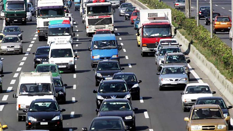 Τέλη κυκλοφορίας: Διευκρινίσεις ΥΠΟΙΚ για τις αλλαγές σε ορισμένα οχήματα