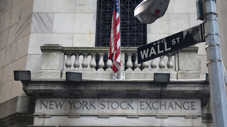 Σε νέο ιστορικό υψηλό η Wall Street