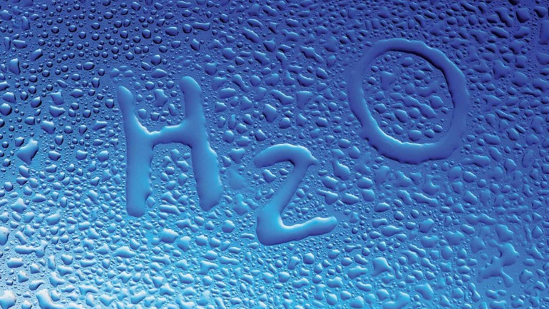 «Τρώγεται» το νερό; Κι όμως, ναι και κάνει καλό στην υγεία!