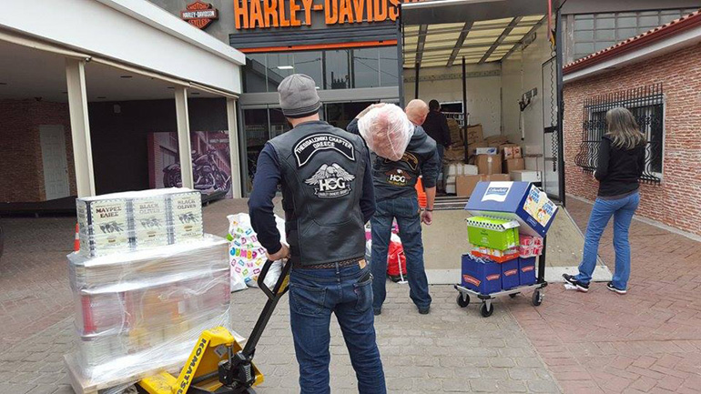 Όσοι μπορούν και θέλουν ας κάνουν μία πράξη αγάπης...