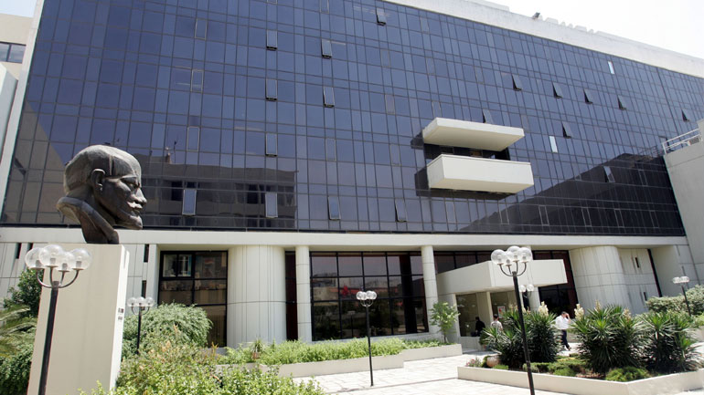 Σκιές υποκλοπών στον Περισσό