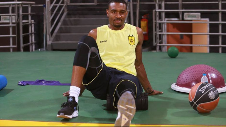 Τζένκινς: «Να συσπειρωθούμε κόντρα στον Κολοσσό»