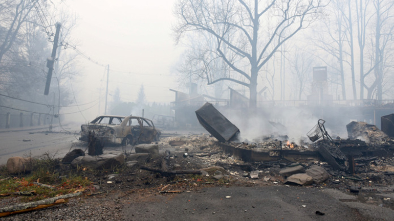 ΗΠΑ: Πυρκαγιά στο εθνικό πάρκο του Τενεσί με 11 νεκρούς