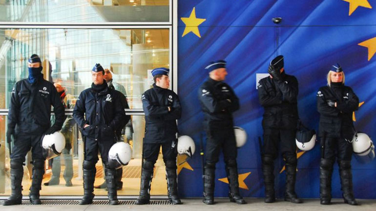 «Συναγερμός» στην Europol για ενδεχόμενες επιθέσεις τζιχαντιστών στην Ευρώπη «Συναγερμός» στην Europol για ενδεχόμενες επιθέσεις τζιχαντιστών στην Ευρώπη